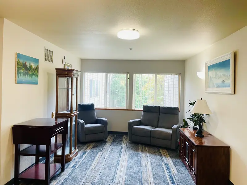 The Creston | Home