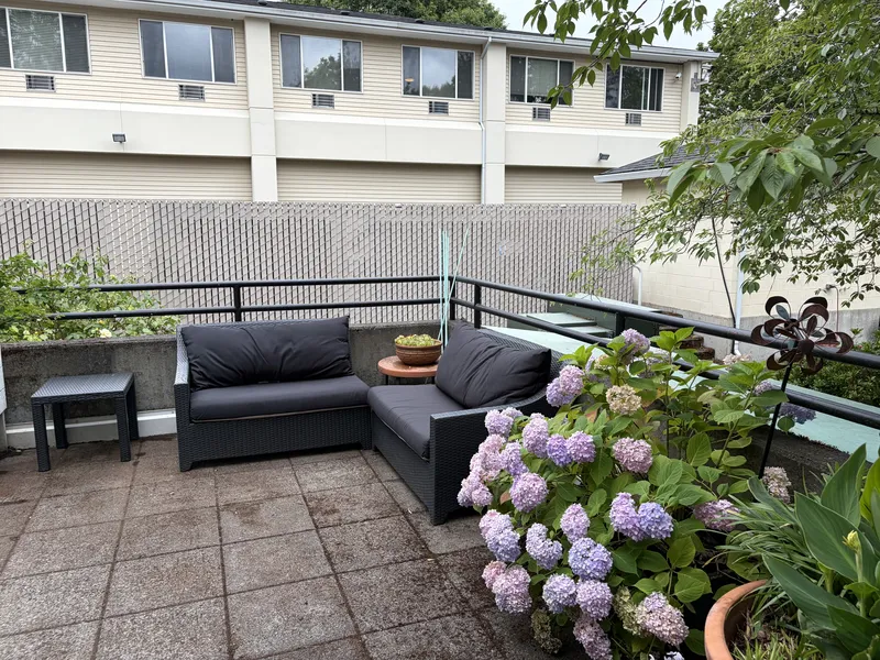 The Creston | Short-Term Rehab
