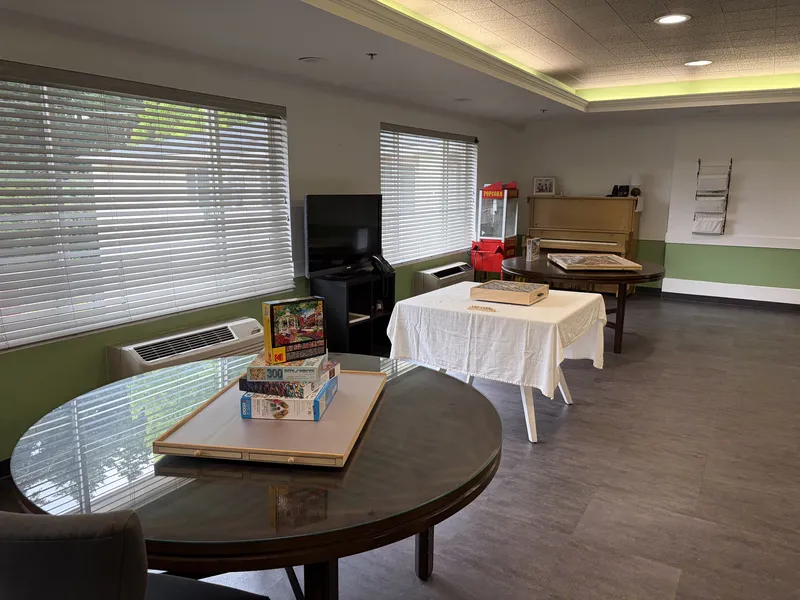 The Creston | Short-Term Rehab