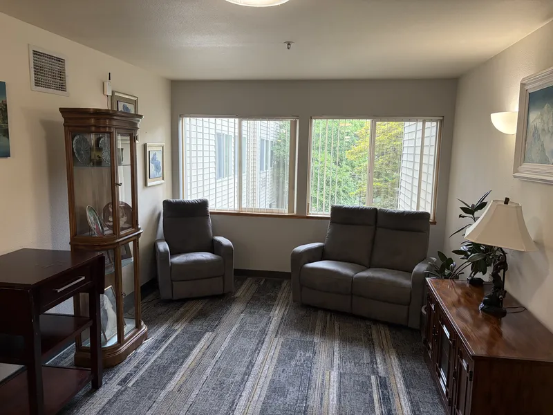 The Creston | Assisted Living