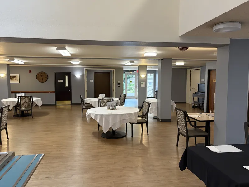 The Creston | Assisted Living