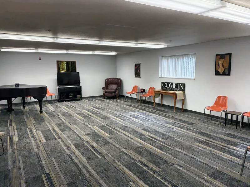 The Creston | Assisted Living