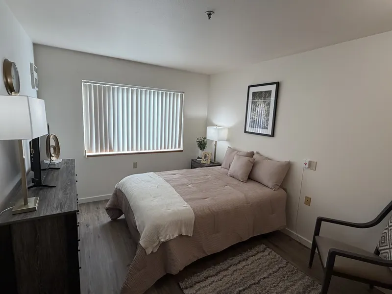 The Creston | Assisted Living