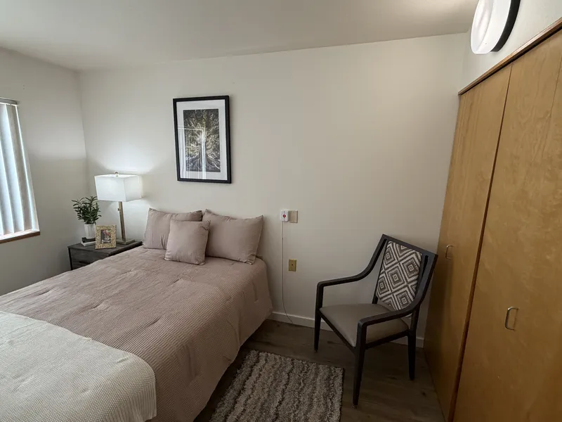 The Creston | Assisted Living